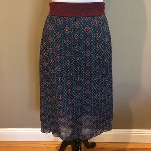 Multicolored slip lined LulaRoe skirt. Size XS.